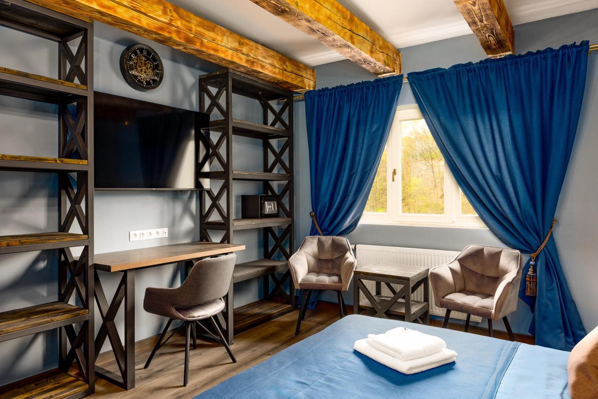 Karlovy Charme Inn By Rentez Karlovy Vary Exterior foto